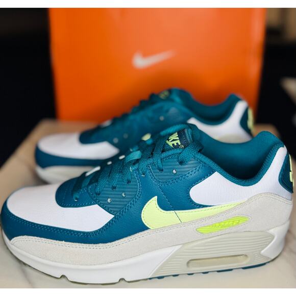 Nike Air Max 90 in teal, white, and yellow Size 6.5Y or 8W New! - Picture 1 of 6